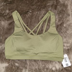 Lululemon sports bra size 8
